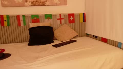penelope_heartt online show from 07-08-26, 12:20