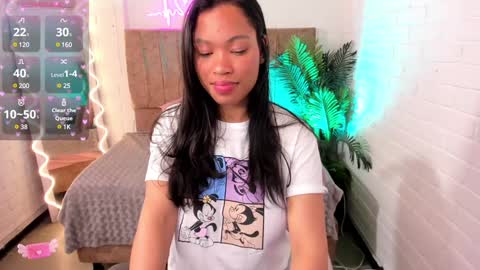 Snapshot of penelope_tay chatting on 02-08-25, 04:36 penelope online show from 02-08-25, 04:36