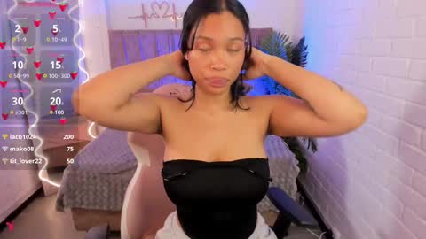 Snapshot of penelope_tay chatting on 03-05-25, 07:27 penelope online show from 03-05-25, 07:27