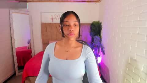 Snapshot of penelope_tay chatting on 09-09-25, 03:17 penelope online show from 09-09-25, 03:17