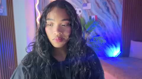 Snapshot of penelope_tay chatting on 07-01-26, 02:57 penelope online show from 07-01-26, 02:57