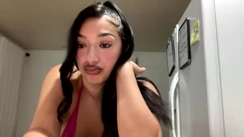 Snapshot of penelopeinwonderland chatting on 11-08-25, 01:28 penelopeinwonderland online show from 11-08-25, 01:28