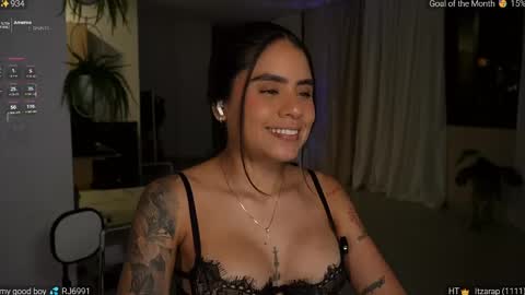 Snapshot of penelopesexx_ chatting on 05-30-26, 01:46 penelopesexx_ online show from 05-30-26, 01:46