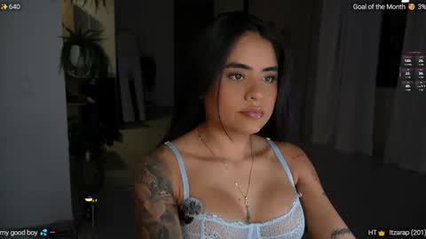 Snapshot of penelopesexx_ chatting on 06-06-26, 12:05 penelopesexx_ online show from 06-06-26, 12:05