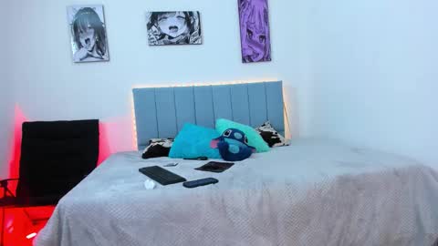 penelope online show from 09-19-25, 04:14