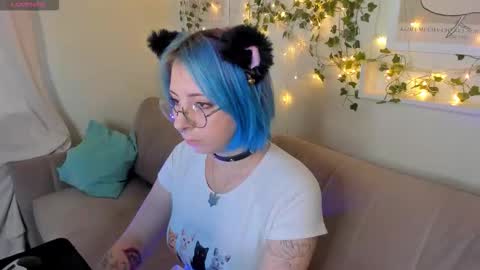 penny online show from 09-10-25, 03:06