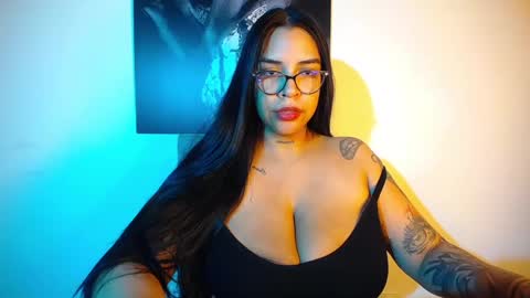 Snapshot of pennyomelons chatting on 12-28-24, 03:47 My onlyfans online show from 12-28-24, 03:47