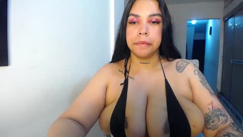 Snapshot of pennyomelons chatting on 09-15-25, 11:21 My onlyfans online show from 09-15-25, 11:21