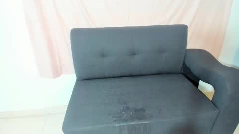 Snapshot of penpu chatting on 02-10-25, 01:11   online show from 02-10-25, 01:11