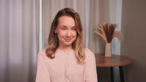 im Kira today is my 1st day here 3 online show from 06-20-26, 04:37