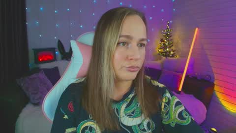 Dia  online show from 12-08-24, 06:28