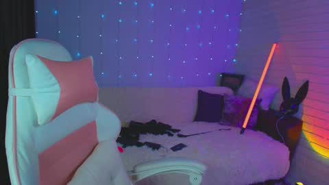 Dia  online show from 03-12-25, 07:06