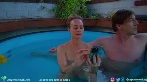 Peppermint and Dusty  online show from 01-01-25, 12:53