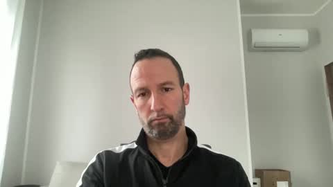 Snapshot of peppinslosqualo chatting on 02-08-25, 02:05 peppinslosqualo online show from 02-08-25, 02:05