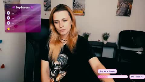 Mia online show from 11-24-25, 07:41