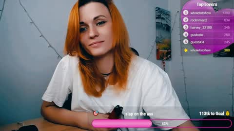 Mia online show from 05-16-26, 05:59