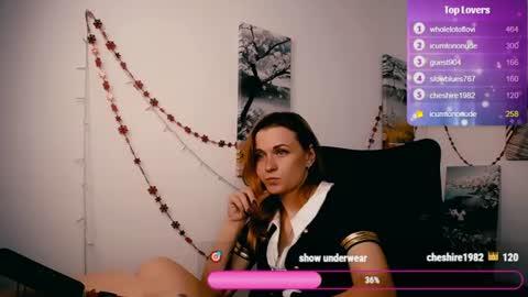 Snapshot of peppymia chatting on 07-26-26, 06:43 Mia online show from 07-26-26, 06:43