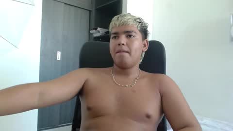 Snapshot of percibal_junior1 chatting on 01-23-25, 04:04 percibal_junior1 online show from 01-23-25, 04:04