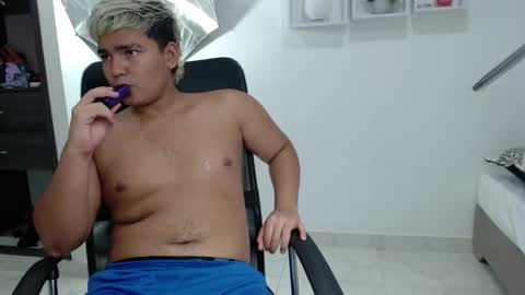 Snapshot of percibal_junior1 chatting on 01-27-25, 04:52 percibal_junior1 online show from 01-27-25, 04:52