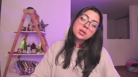 Snapshot of perfect__ana chatting on 12-30-24, 01:26 Sarah Ana Banana online show from 12-30-24, 01:26