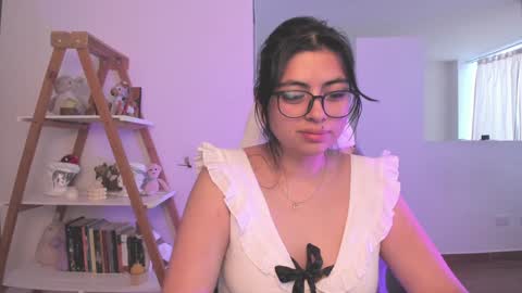 Snapshot of perfect__ana chatting on 01-23-25, 11:26 Sarah Ana Banana online show from 01-23-25, 11:26