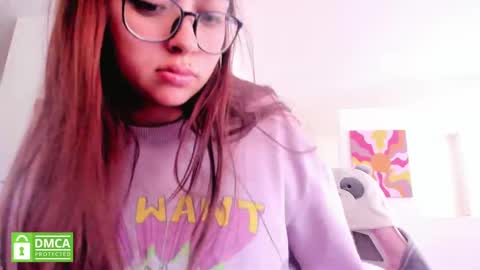 Snapshot of perfect__ana chatting on 09-25-25, 06:11 Sarah Ana Banana online show from 09-25-25, 06:11