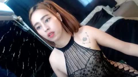 Snapshot of perfect_suckerqueen69 chatting on 10-21-25, 12:33 Sweet Gwen online show from 10-21-25, 12:33