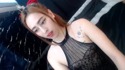 Snapshot of perfect_suckerqueen69 chatting on 10-25-25, 12:51 Sweet Gwen online show from 10-25-25, 12:51