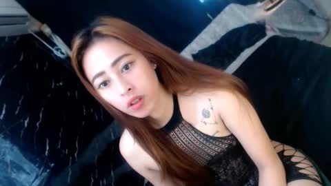 Snapshot of perfect_suckerqueen69 chatting on 11-27-25, 06:26 Sweet Gwen online show from 11-27-25, 06:26