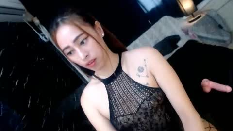 Snapshot of perfect_suckerqueen69 chatting on 12-05-25, 07:06 Sweet Gwen online show from 12-05-25, 07:06