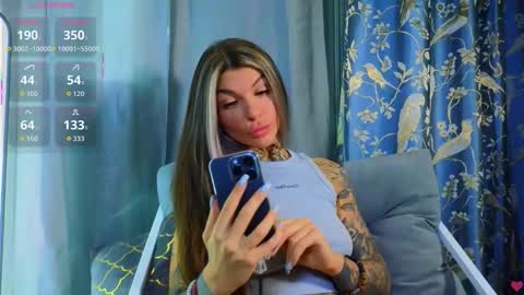Anna online show from 10-04-25, 08:12