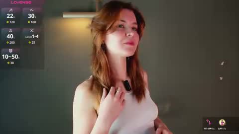 Snapshot of perfectvisitor chatting on 06-20-26, 10:34 Sophia online show from 06-20-26, 10:34