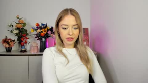 Cindy online show from 11-25-25, 06:35