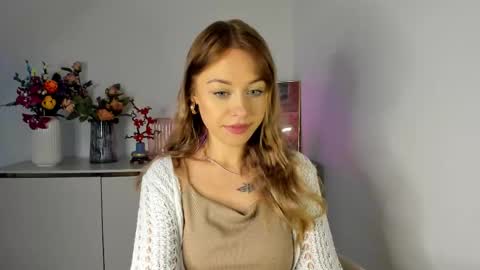 Cindy online show from 03-25-26, 06:41