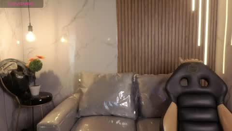 Snapshot of perla_lovely chatting on 05-05-26, 12:24 perla_lovely online show from 05-05-26, 12:24