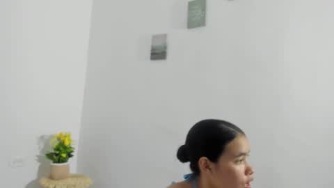 Perla mistc online show from 03-29-26, 04:51