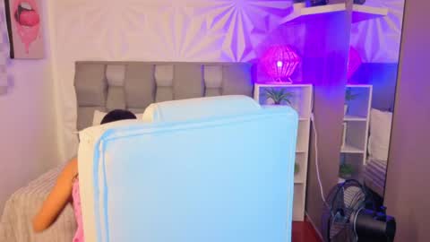  PERLA online show from 06-01-26, 12:40