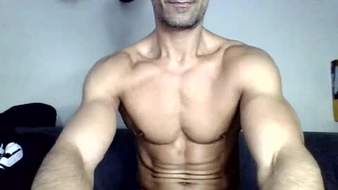 Snapshot of persianabs chatting on 06-13-26, 05:16 persianabs online show from 06-13-26, 05:16