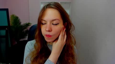 horror flying on the wings of the night.... online show from 12-05-25, 10:46