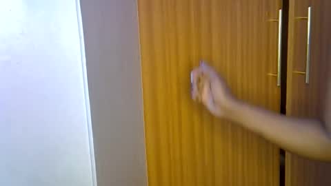 Snapshot of peru_queen chatting on 12-03-25, 01:46 peru_queen online show from 12-03-25, 01:46