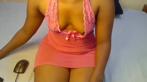 Snapshot of peru_queen chatting on 01-14-26, 10:10 peru_queen online show from 01-14-26, 10:10