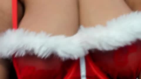 Snapshot of pervert_extrabigboobs chatting on 12-14-25, 09:47 online show from 12-14-25, 09:47