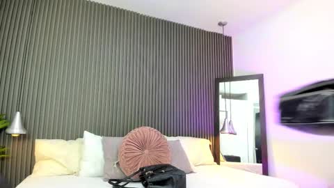 Lizza online show from 10-29-25, 11:34