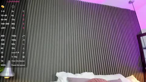 Lizza online show from 11-29-25, 11:24