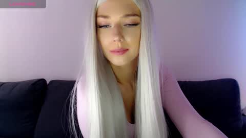 Isabella online show from 02-21-25, 01:00
