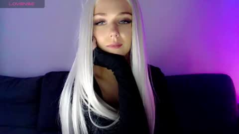 Isabella online show from 02-28-25, 02:09