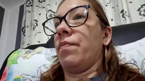 Lisa -  online show from 02-05-25, 01:54