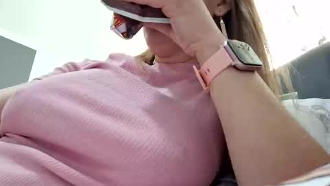 Lisa -  online show from 02-25-25, 11:30