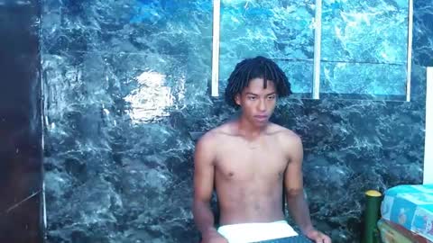 perzy_wt online show from 04-19-26, 07:49