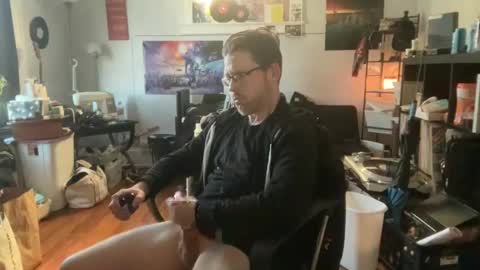 Pete Haze online show from 12-19-24, 06:12